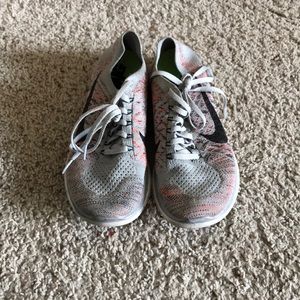 NIKE FREE 4.0 Flyknit running shoe